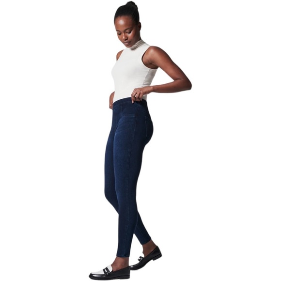 Spanx Jean-ish Ankle Leggings in Twilight Rinse Size Medium - Picture 3 of 11